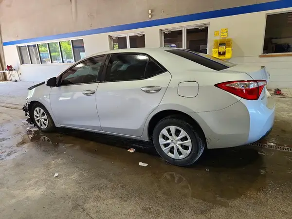2T1BURHE7GC689570 2016 TOYOTA COROLLA - Image 2