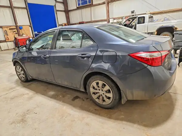 2T1BURHE7GC698365 2016 TOYOTA COROLLA - Image 2