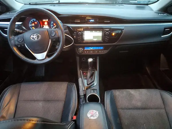 2T1BURHE7GC704536 2016 TOYOTA COROLLA - Image 8