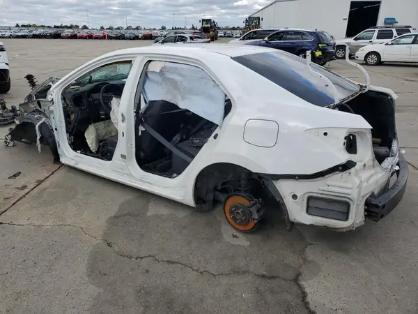 2T1BURHE7GC707758 2016 TOYOTA COROLLA - Image 2