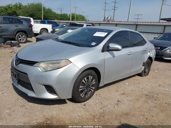 2T1BURHE7GC713382 2016 TOYOTA COROLLA - Image 2
