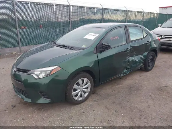 2T1BURHE7GC725256 2016 TOYOTA COROLLA - Image 2