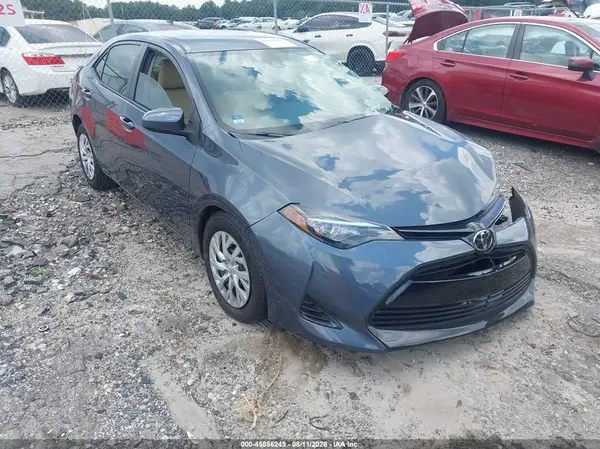 2T1BURHE7HC758114 2017 TOYOTA COROLLA - Image 1