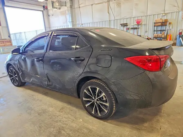 2T1BURHE7HC758937 2017 TOYOTA COROLLA - Image 2