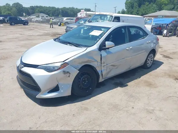 2T1BURHE7HC759909 2017 TOYOTA COROLLA - Image 2