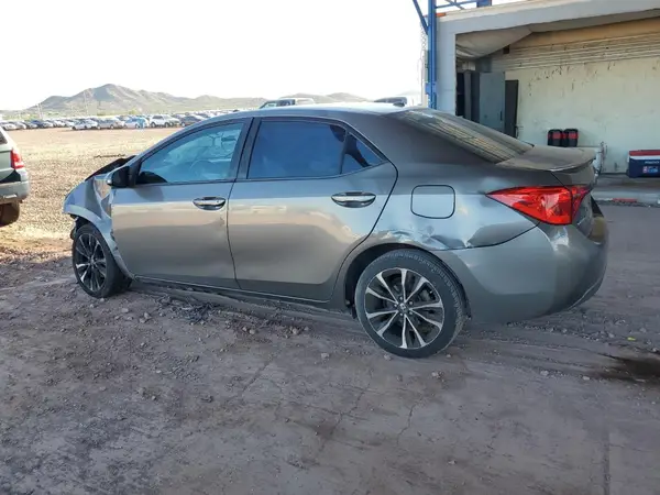 2T1BURHE7HC763443 2017 TOYOTA COROLLA - Image 2