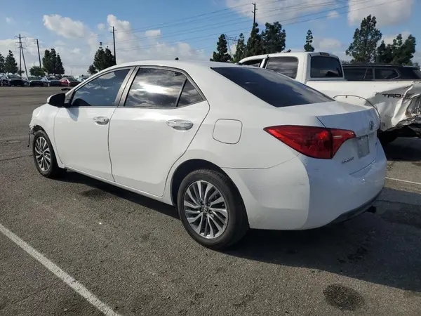 2T1BURHE7HC764043 2017 TOYOTA COROLLA - Image 2