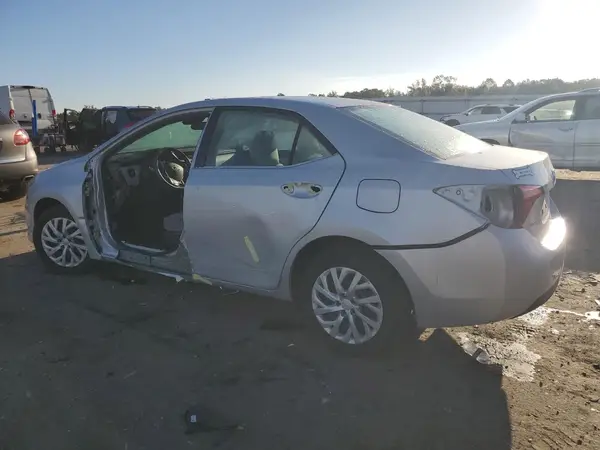 2T1BURHE7HC764849 2017 TOYOTA COROLLA - Image 2