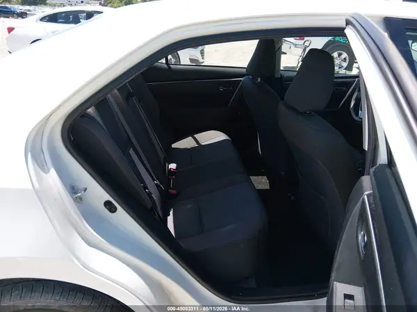 2T1BURHE7HC765600 2017 TOYOTA COROLLA - Image 8