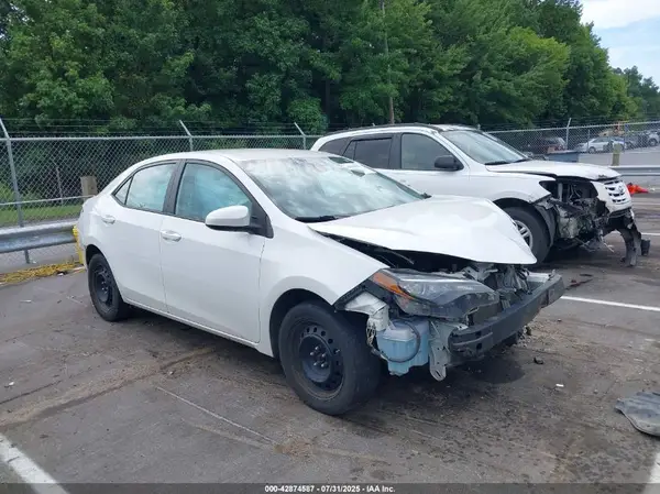 2T1BURHE7HC769064 2017 TOYOTA COROLLA - Image 1