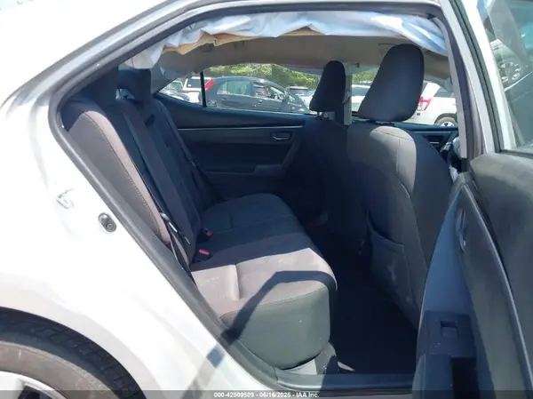 2T1BURHE7HC769680 2017 TOYOTA COROLLA - Image 8