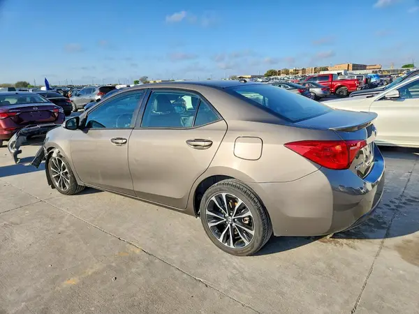 2T1BURHE7HC774393 2017 TOYOTA COROLLA - Image 2