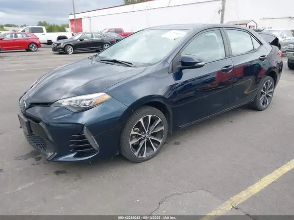 2T1BURHE7HC791369 2017 TOYOTA COROLLA - Image 2
