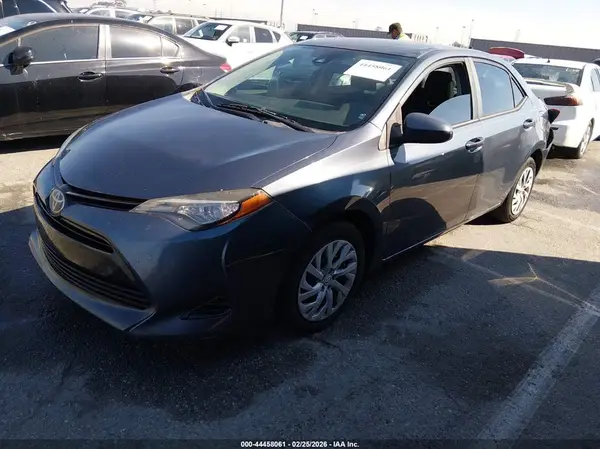 2T1BURHE7HC792439 2017 TOYOTA COROLLA - Image 2