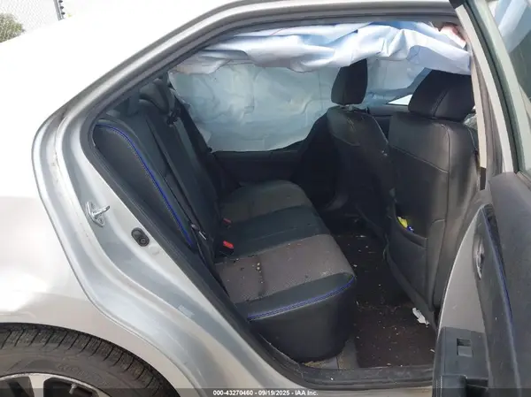 2T1BURHE7HC793588 2017 TOYOTA COROLLA - Image 8