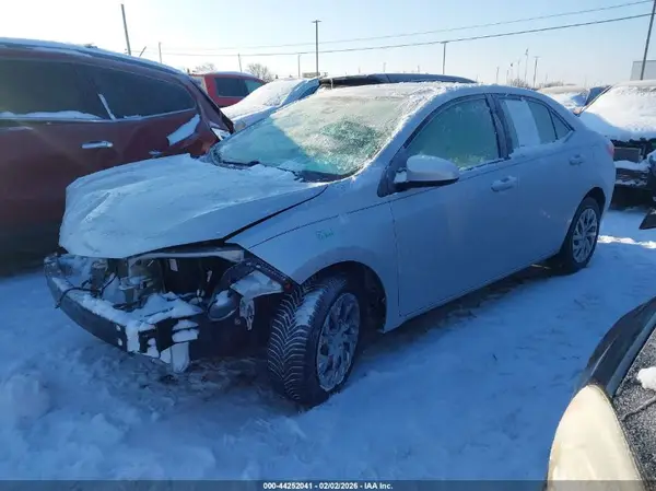 2T1BURHE7HC793817 2017 TOYOTA COROLLA - Image 2