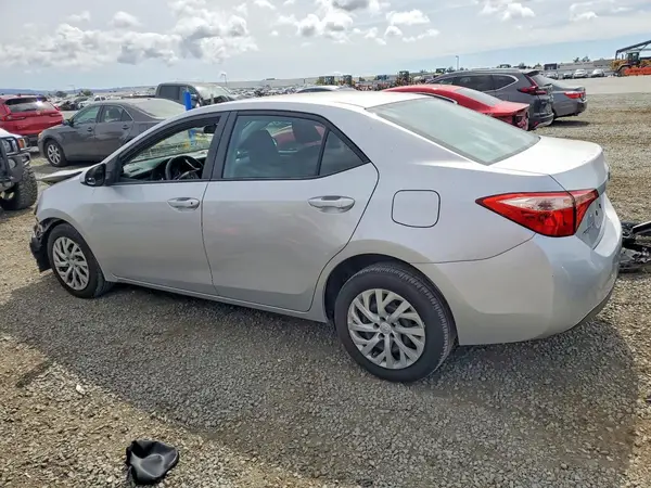 2T1BURHE7HC794272 2017 TOYOTA COROLLA - Image 2