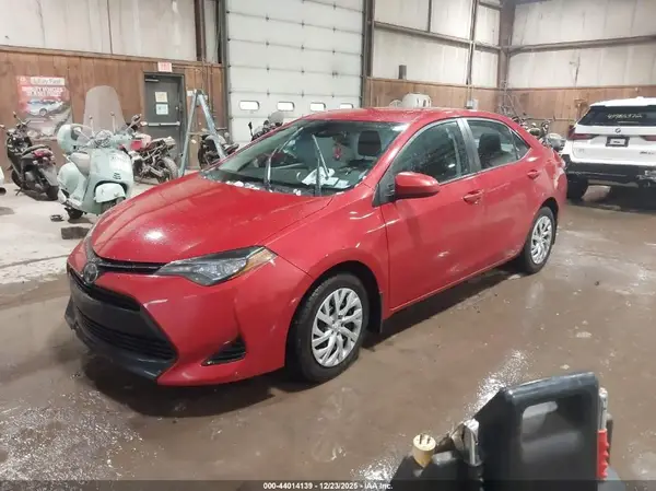2T1BURHE7HC795521 2017 TOYOTA COROLLA - Image 2