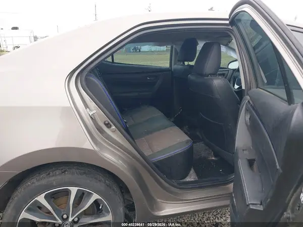 2T1BURHE7HC795812 2017 TOYOTA COROLLA - Image 8