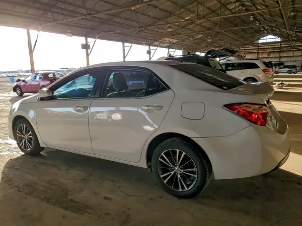 2T1BURHE7HC796295 2017 TOYOTA COROLLA - Image 2