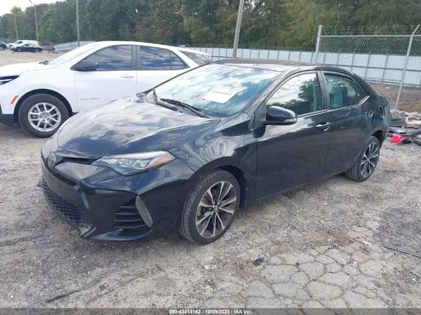 2T1BURHE7HC798581 2017 TOYOTA COROLLA - Image 2