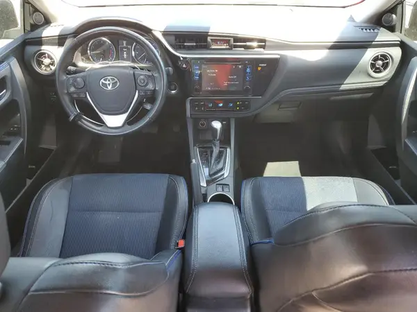 2T1BURHE7HC799262 2017 TOYOTA COROLLA - Image 8