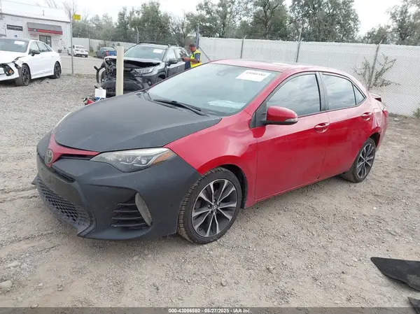 2T1BURHE7HC804654 2017 TOYOTA COROLLA - Image 2
