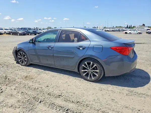 2T1BURHE7HC806260 2017 TOYOTA COROLLA - Image 2