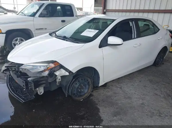 2T1BURHE7HC807845 2017 TOYOTA COROLLA - Image 2