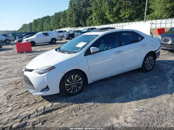 2T1BURHE7HC808171 2017 TOYOTA COROLLA - Image 2