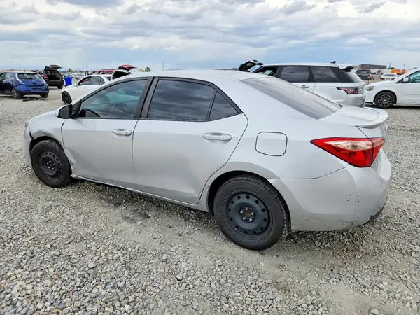 2T1BURHE7HC811846 2017 TOYOTA COROLLA - Image 2