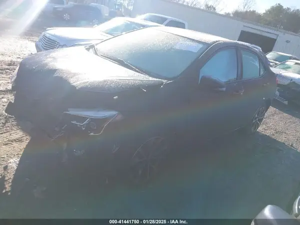 2T1BURHE7HC812740 2017 TOYOTA COROLLA - Image 2