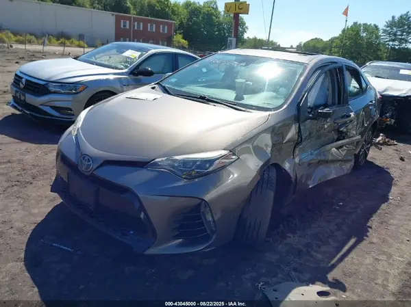 2T1BURHE7HC813211 2017 TOYOTA COROLLA - Image 2