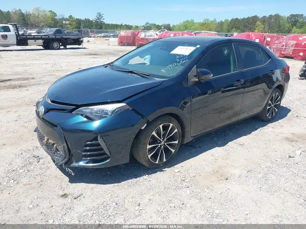 2T1BURHE7HC814942 2017 TOYOTA COROLLA - Image 2