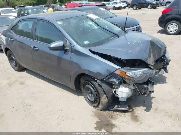 2T1BURHE7HC815122 2017 TOYOTA COROLLA - Image 1