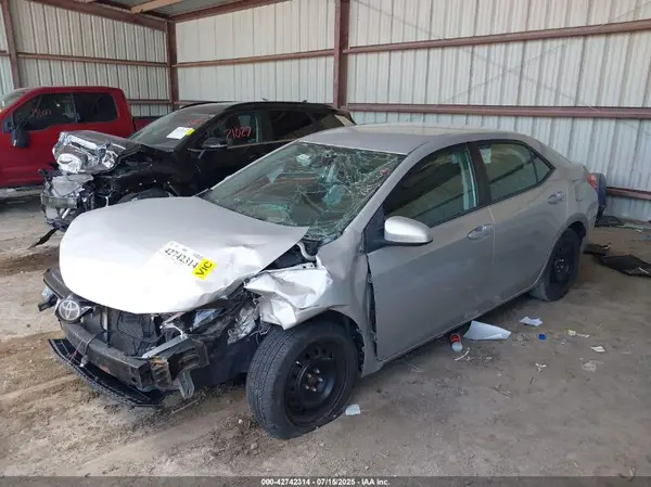 2T1BURHE7HC817596 2017 TOYOTA COROLLA - Image 2
