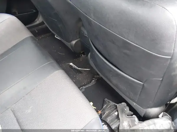 2T1BURHE7HC818988 2017 TOYOTA COROLLA - Image 8