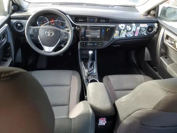 2T1BURHE7HC820630 2017 TOYOTA COROLLA - Image 8
