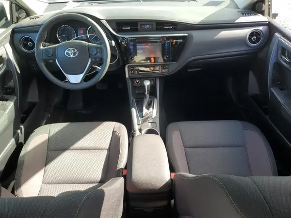 2T1BURHE7HC825147 2017 TOYOTA COROLLA - Image 8