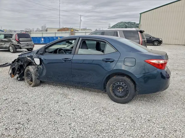 2T1BURHE7HC829571 2017 TOYOTA COROLLA - Image 2
