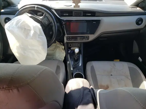 2T1BURHE7HC831627 2017 TOYOTA COROLLA - Image 8