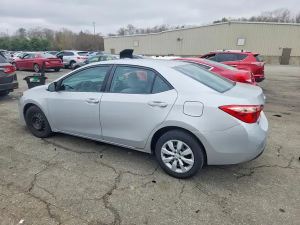 2T1BURHE7HC832583 2017 TOYOTA COROLLA - Image 2