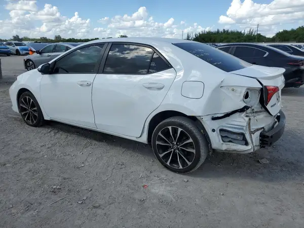 2T1BURHE7HC833961 2017 TOYOTA COROLLA - Image 2