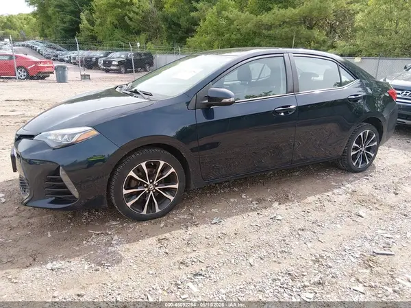 2T1BURHE7HC836617 2017 TOYOTA COROLLA - Image 2