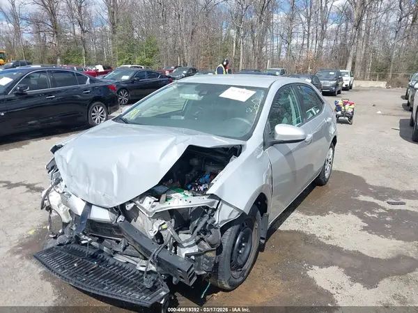 2T1BURHE7HC840313 2017 TOYOTA COROLLA - Image 2