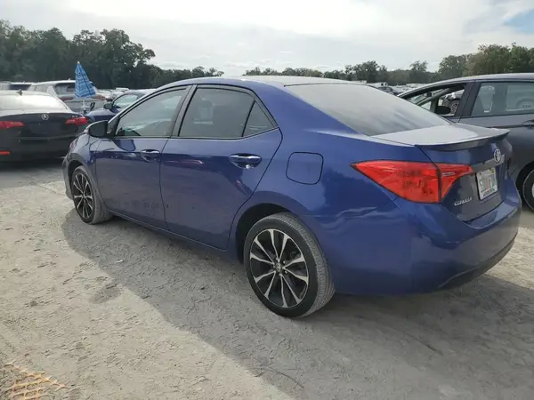 2T1BURHE7HC842319 2017 TOYOTA COROLLA - Image 2