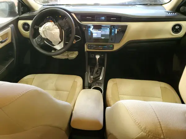 2T1BURHE7HC854230 2017 TOYOTA COROLLA - Image 8