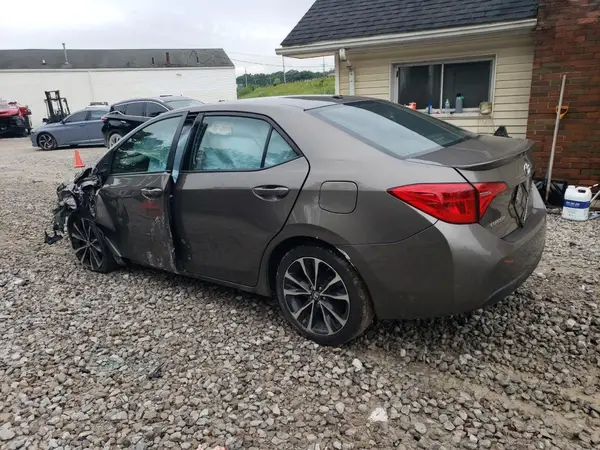 2T1BURHE7HC856690 2017 TOYOTA COROLLA - Image 2