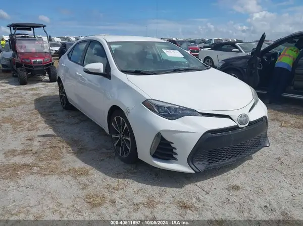 2T1BURHE7HC864157 2017 TOYOTA COROLLA - Image 1