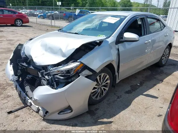 2T1BURHE7HC870587 2017 TOYOTA COROLLA - Image 2